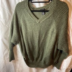 Rue 21 sweater